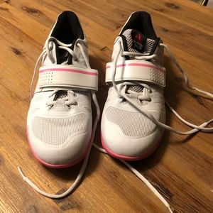 Redbox Crossfit lifters!